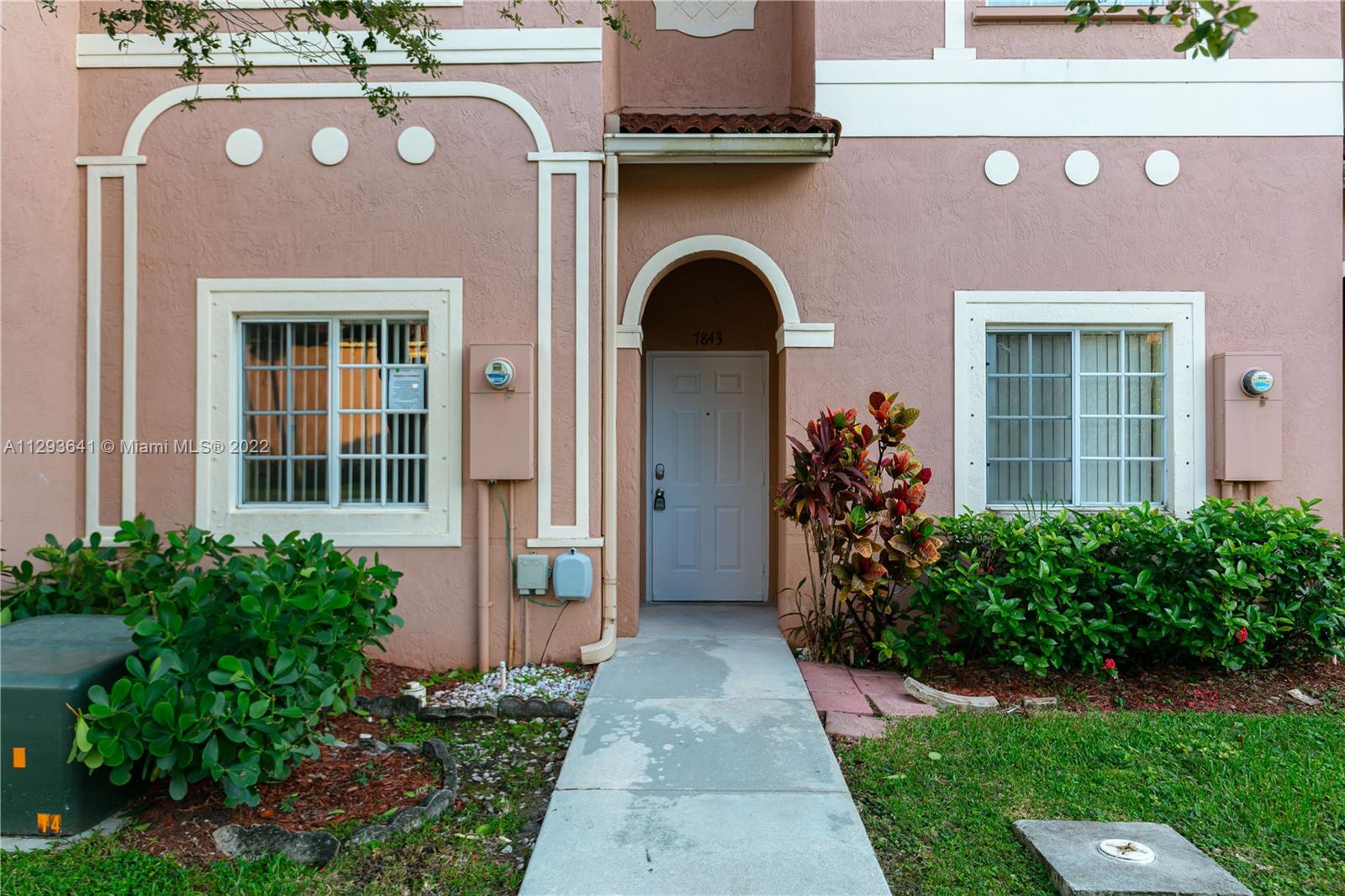 KINGS POINT COMMERCIAL PA - Residential