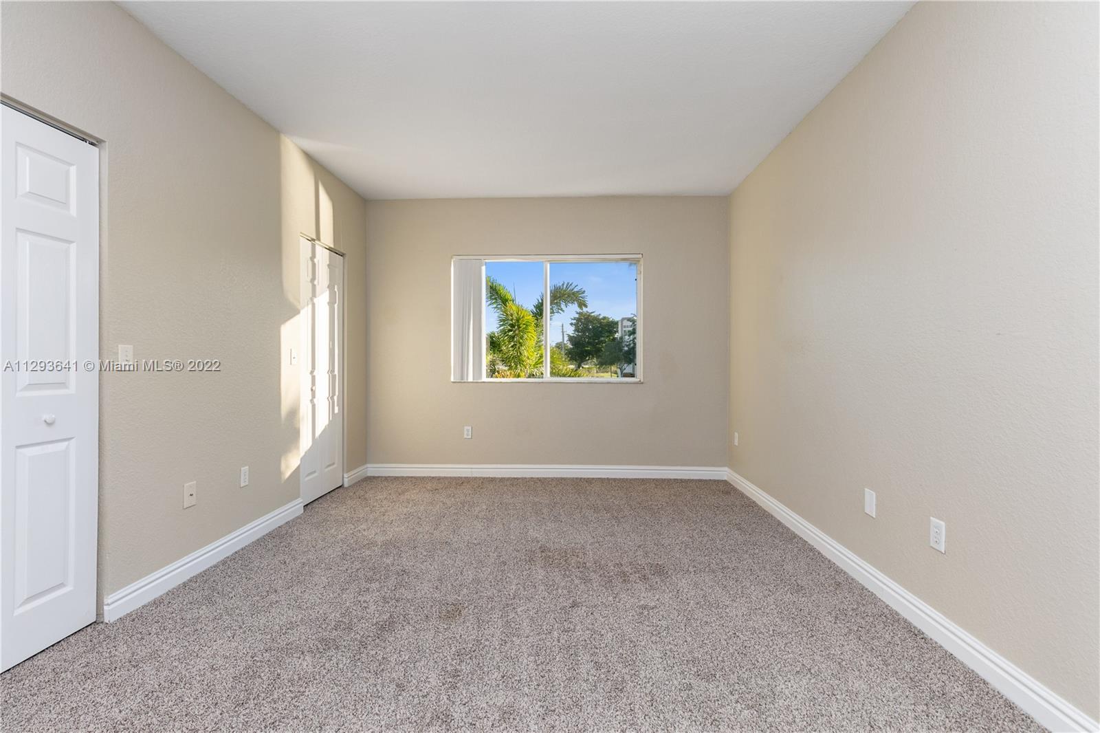 KINGS POINT COMMERCIAL PA - Residential
