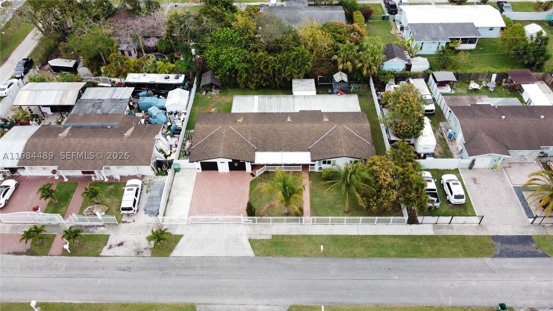 MOWRY DRIVE ESTATES - Residential