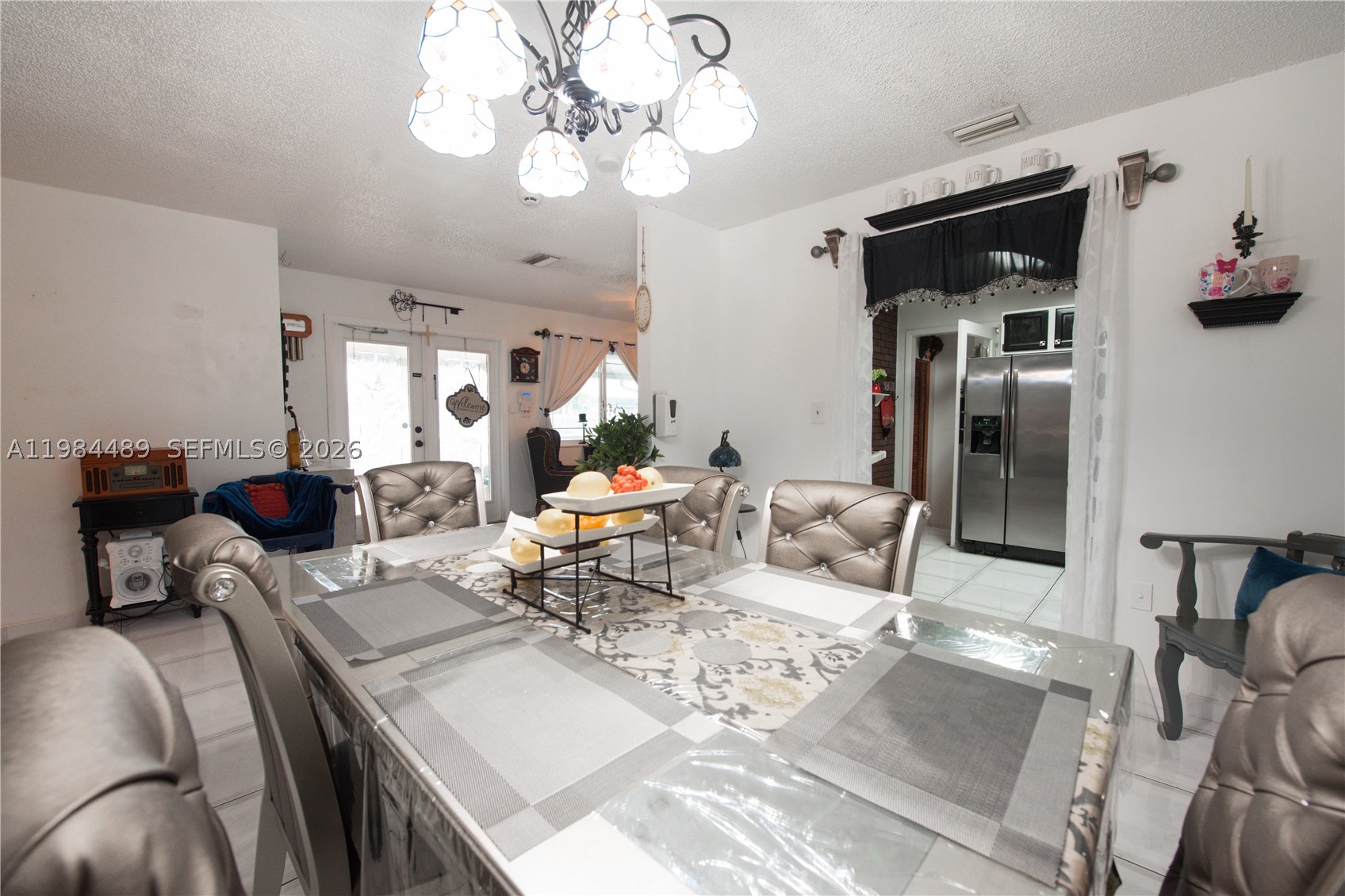MOWRY DRIVE ESTATES - Residential