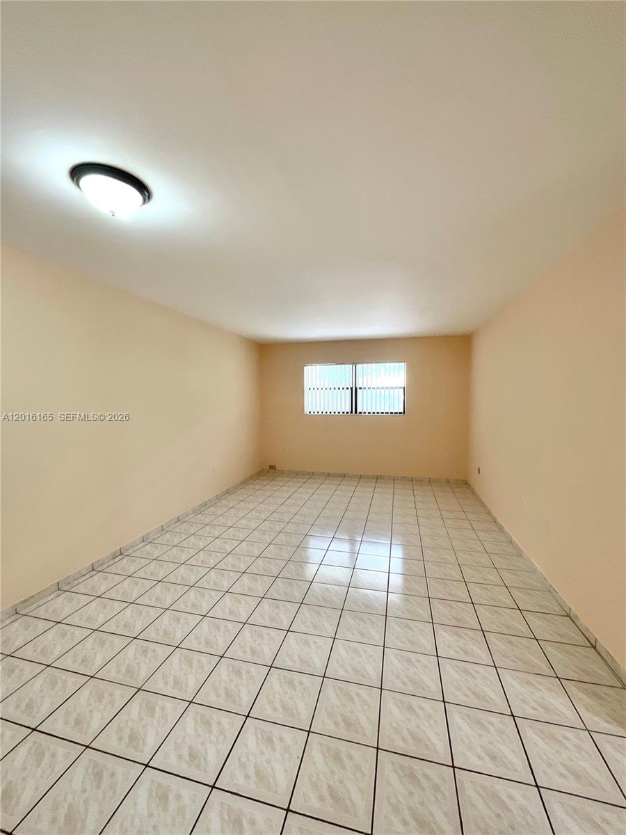 MELROSE PLACE SOUTH CONDO - Residential