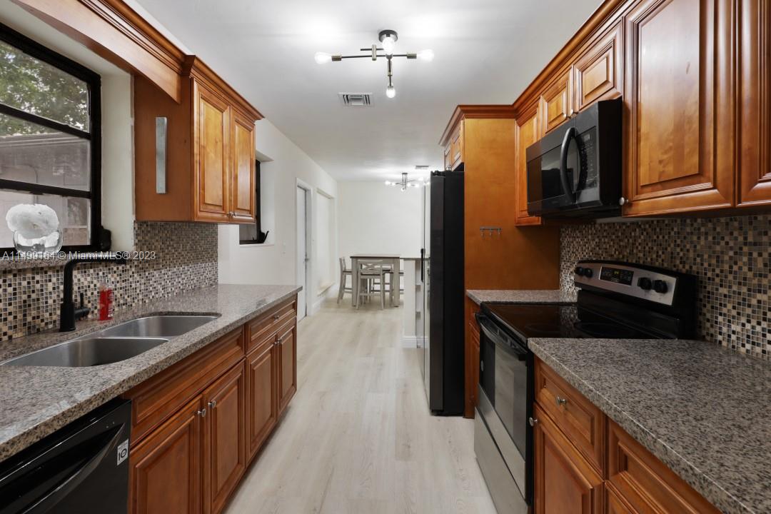 WESTGATE - Residential