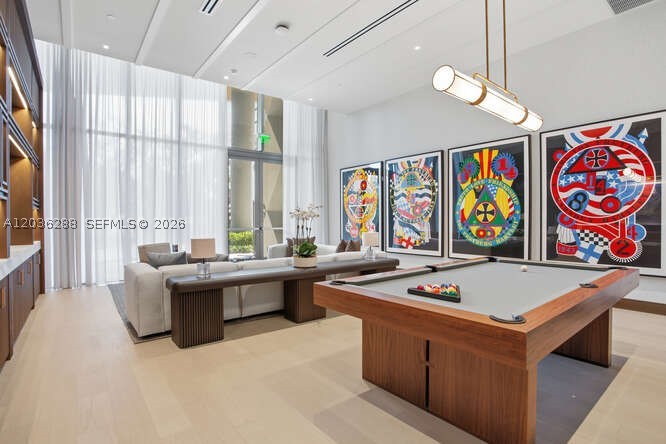 Bayshore Ysabella Condomin - Residential