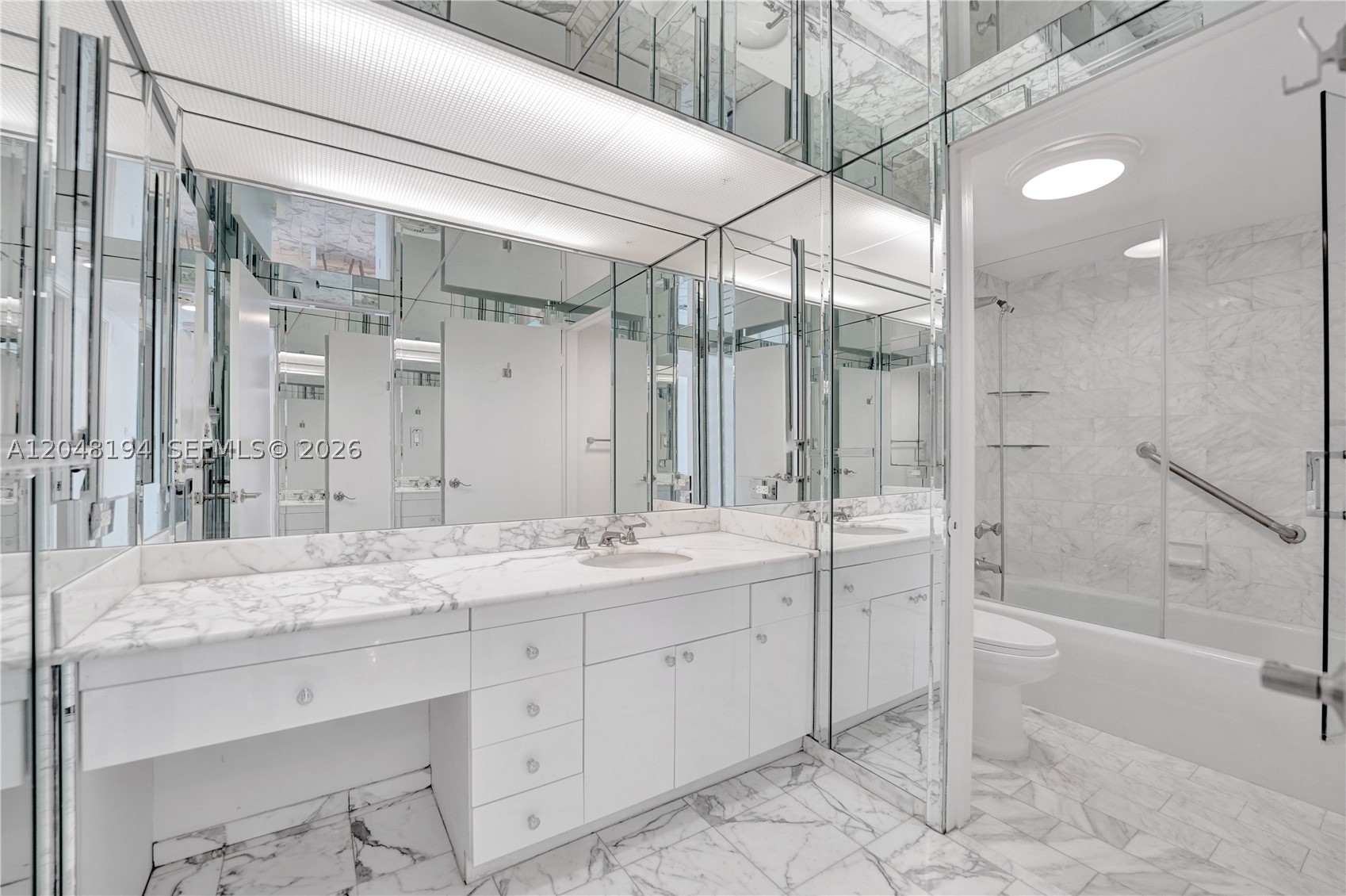TURNBERRY ISLE CONDO - Residential Lease