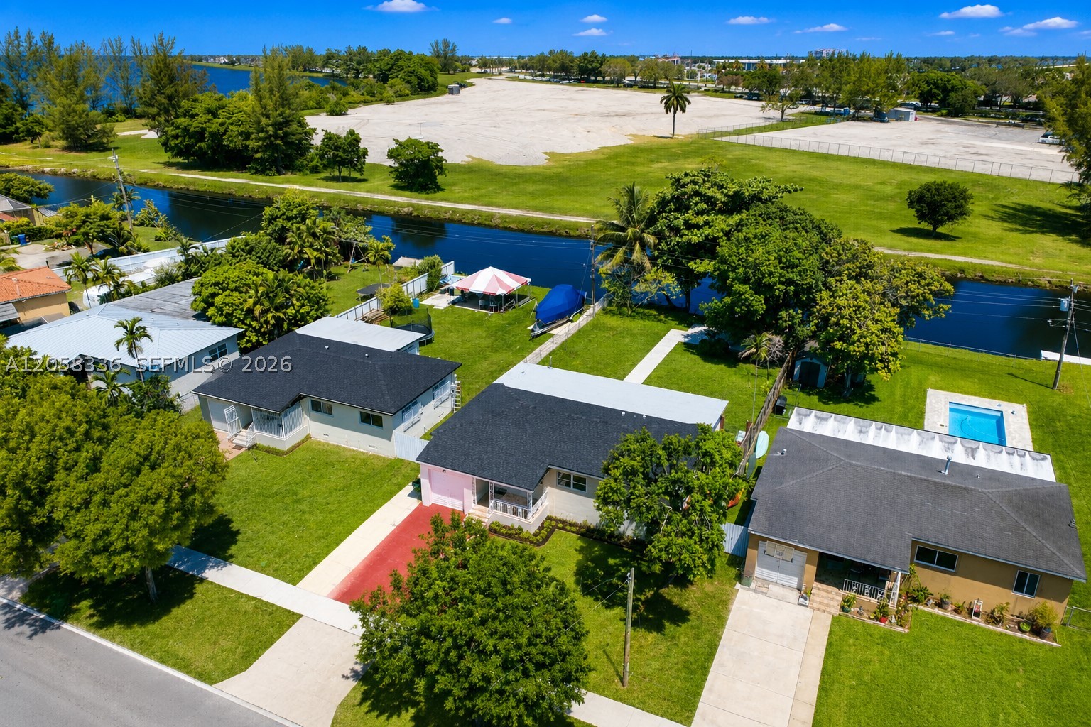 WINONA PARK - Residential