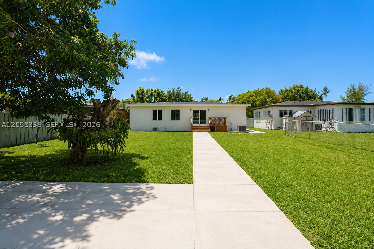 WINONA PARK - Residential