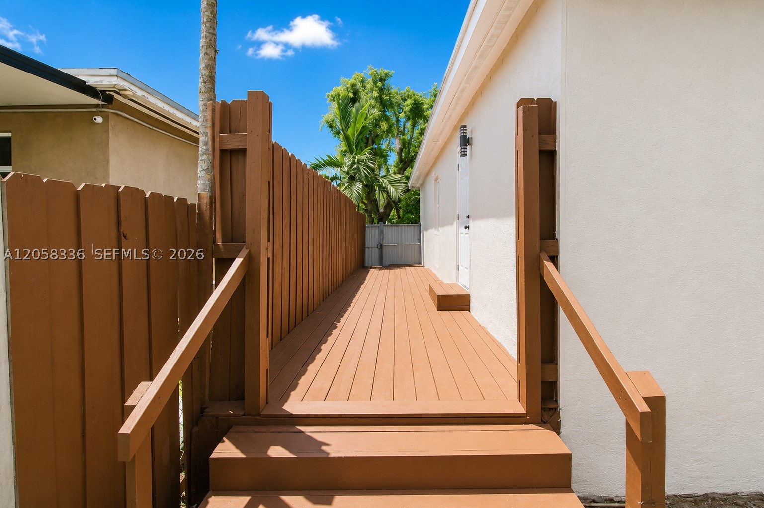 WINONA PARK - Residential
