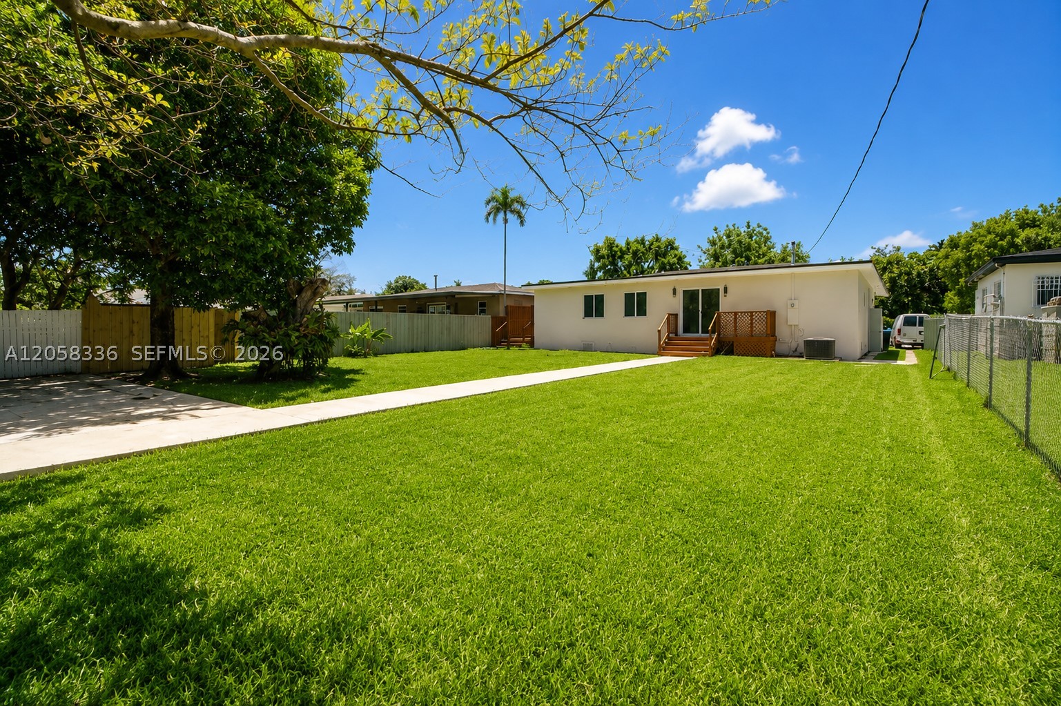 WINONA PARK - Residential