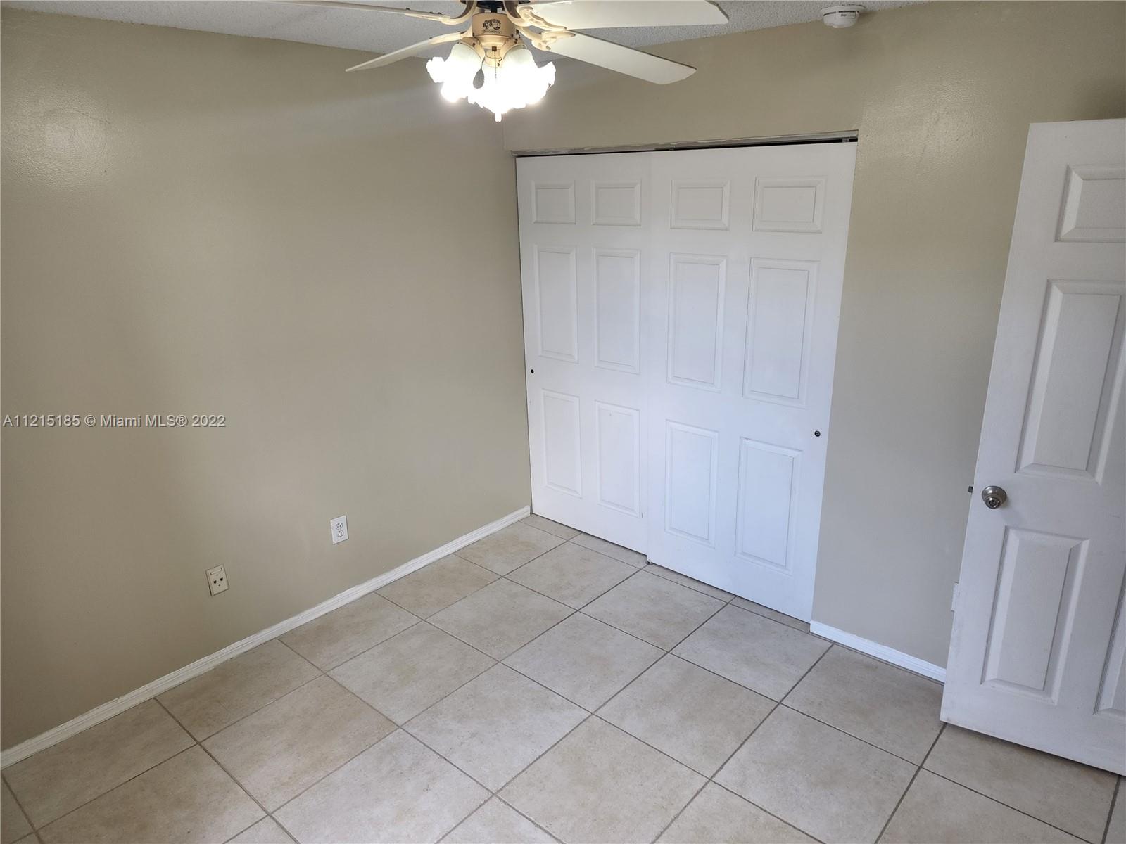 LAKES OF WESTERN PINES RE - Residential Lease