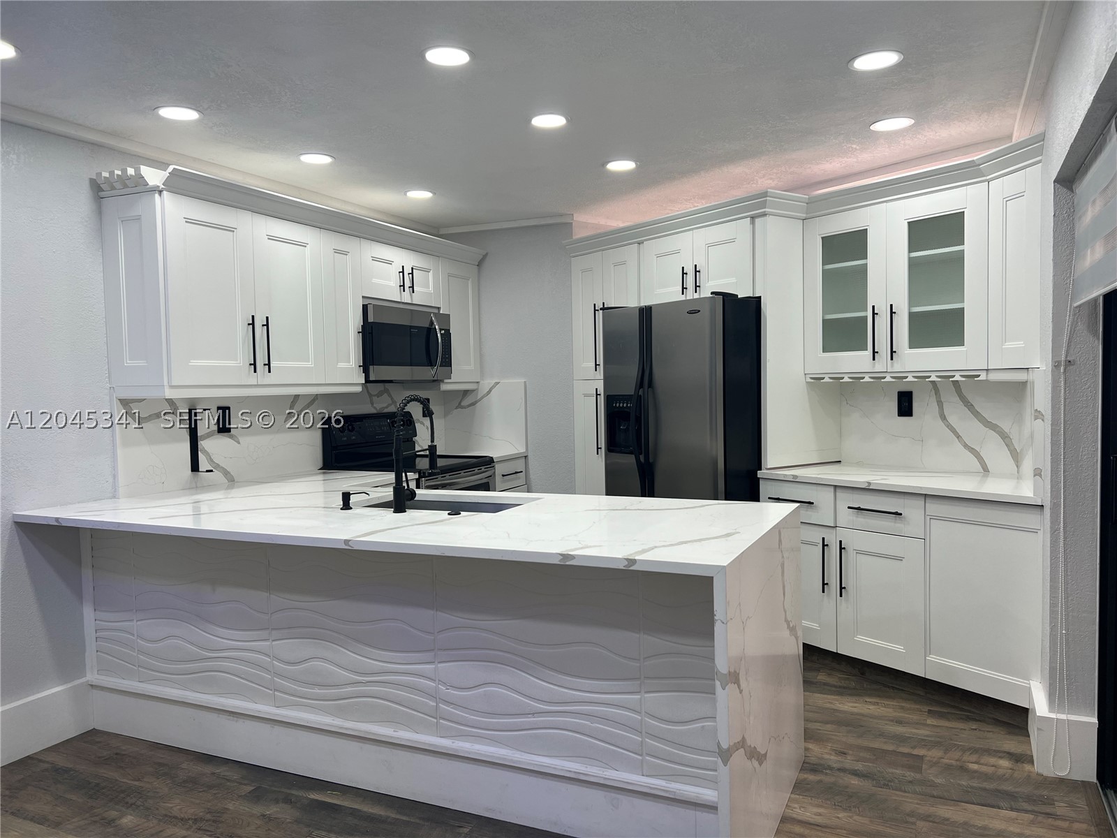 SOMERSET - Residential Lease