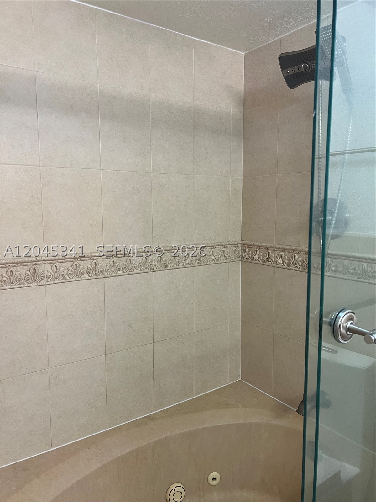 SOMERSET - Residential Lease