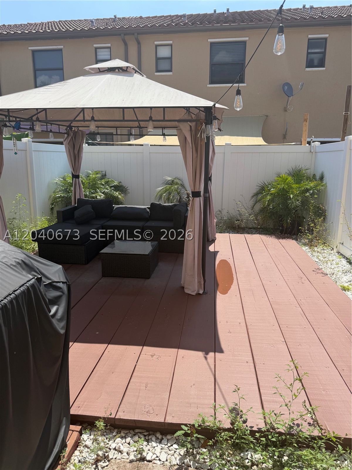 BELLAGIO VILLAS - Residential