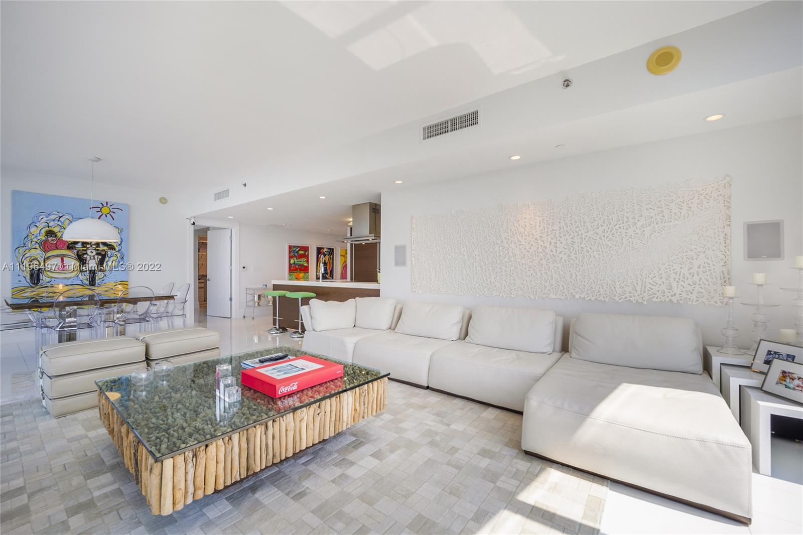ICON BRICKELL NO TWO - Residential