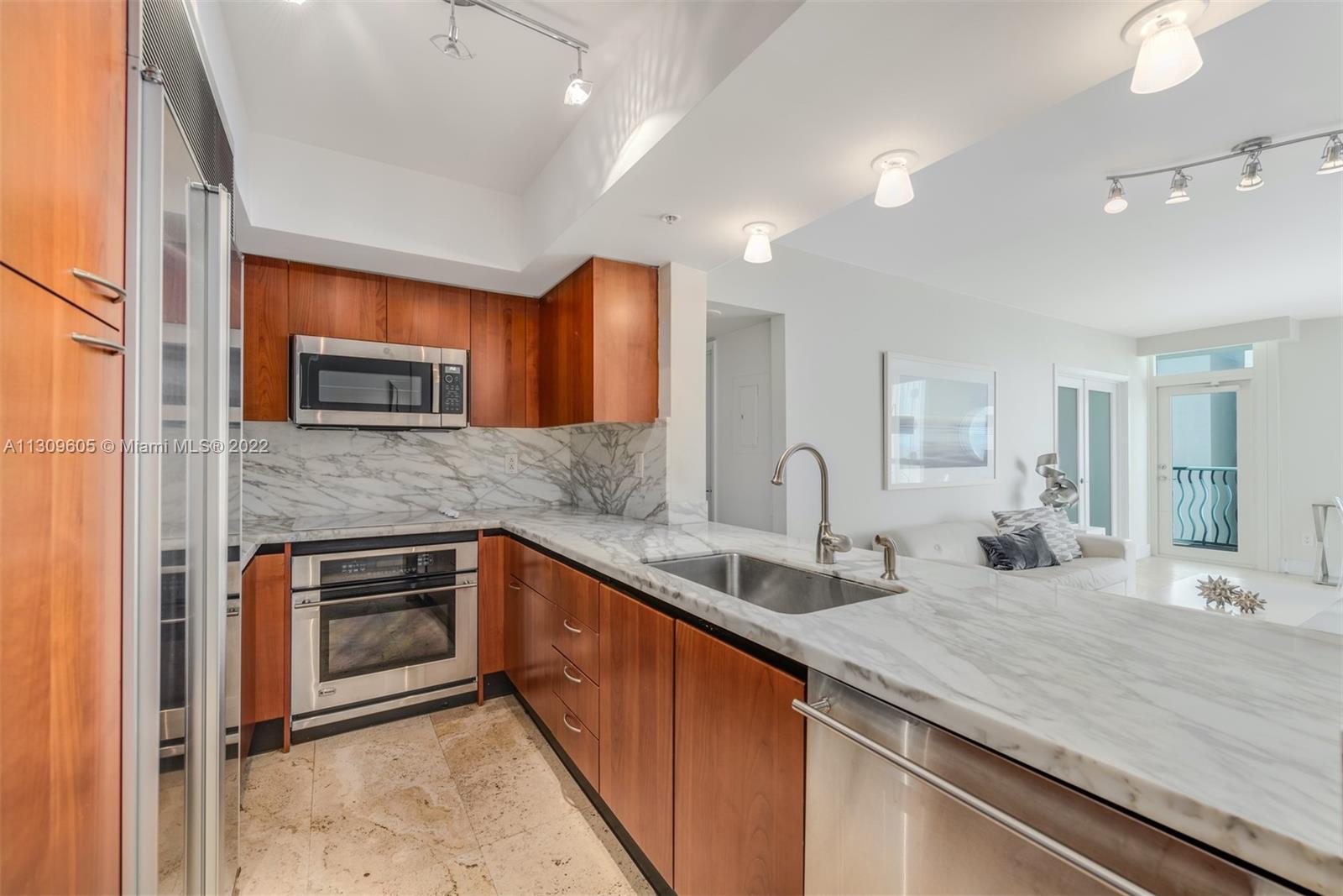 1500 OCEAN DRIVE CONDO - Residential Lease