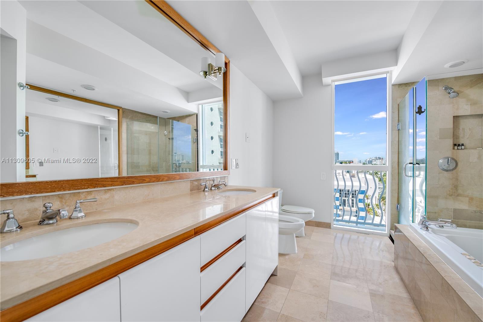 1500 OCEAN DRIVE CONDO - Residential Lease