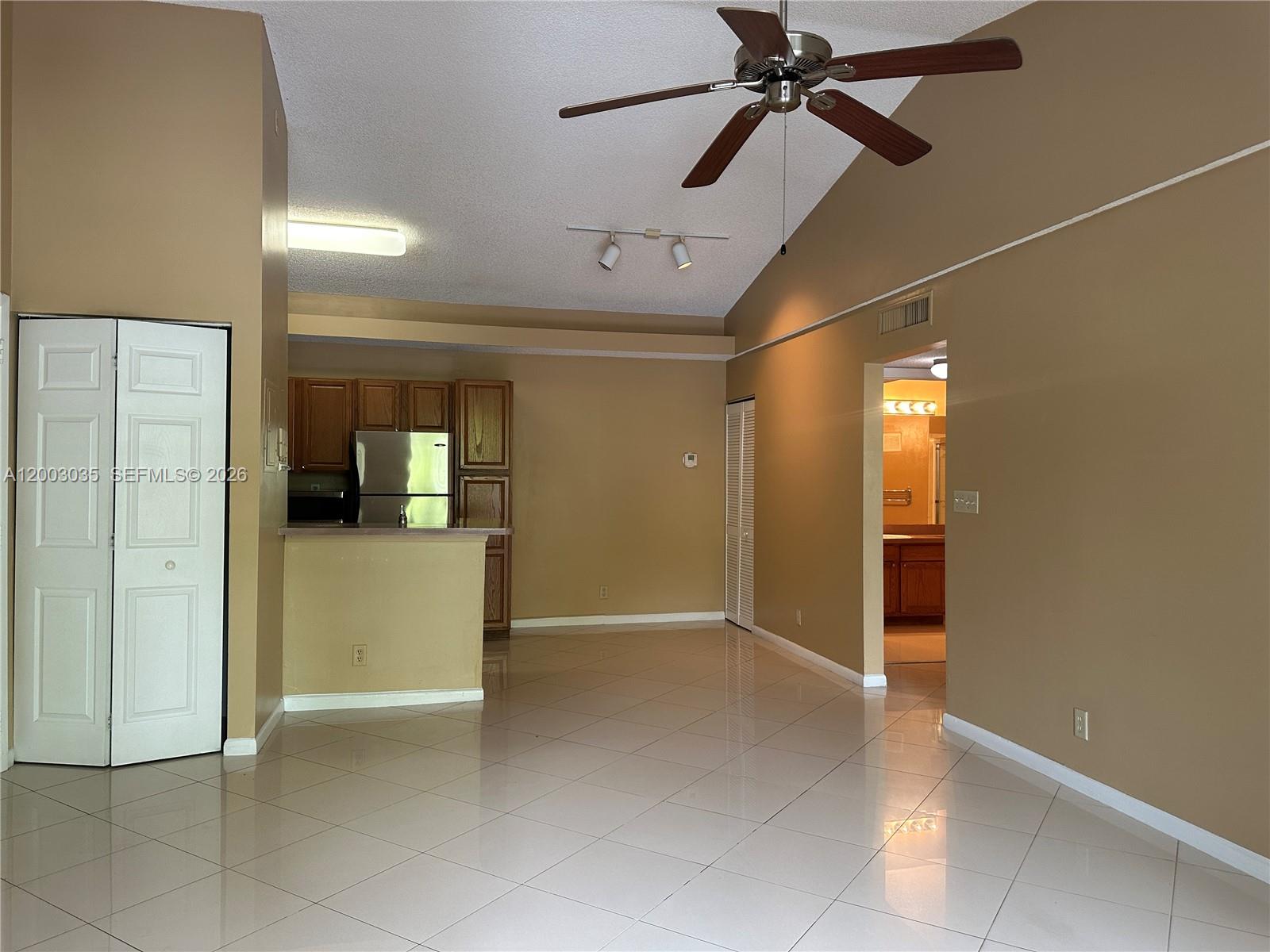 COCO PARC CONDO - Residential