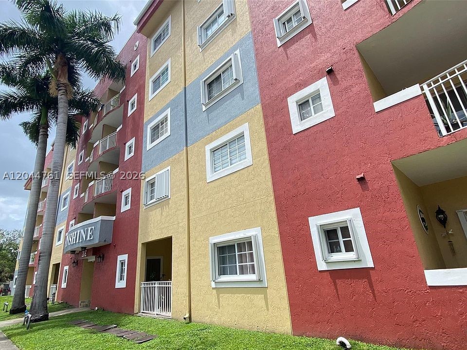 SUNSHINE CONDO - Residential