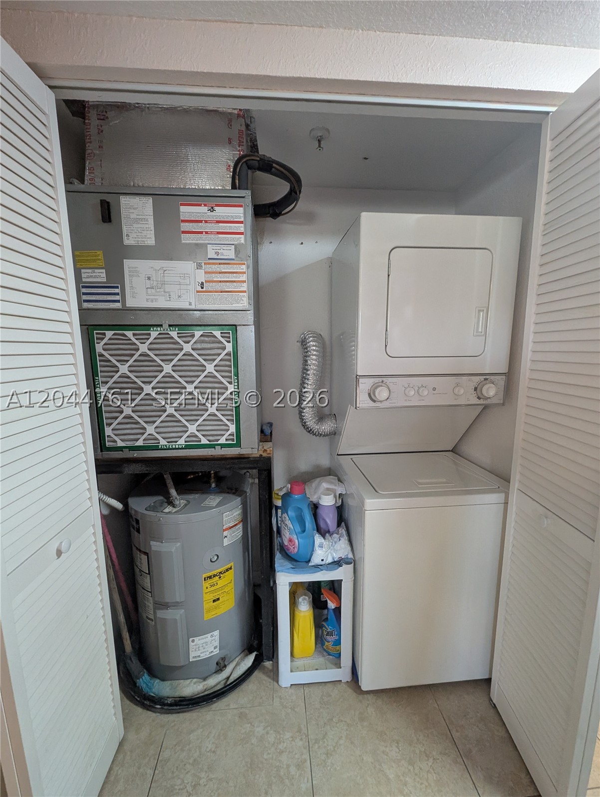SUNSHINE CONDO - Residential