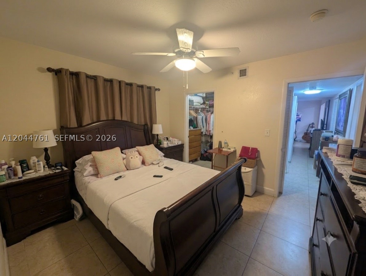 SUNSHINE CONDO - Residential