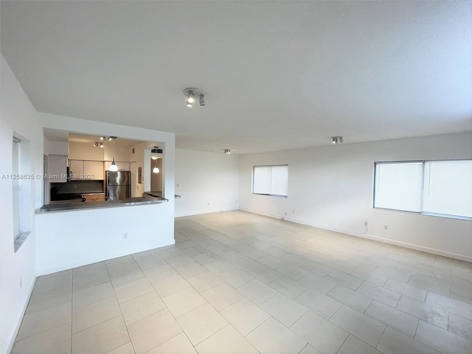 RUE VERSAILLES CONDO - Residential Lease