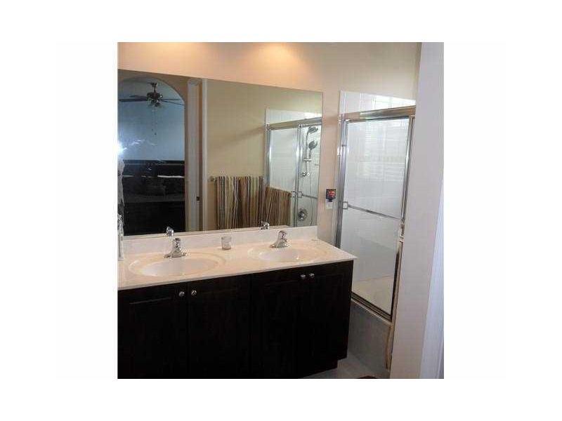 TUSCAN VILLAS CONDO - Residential Lease