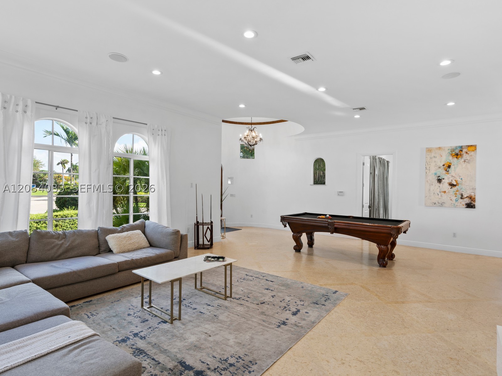 HOLLYWOOD LAKES SECTION - Residential Lease