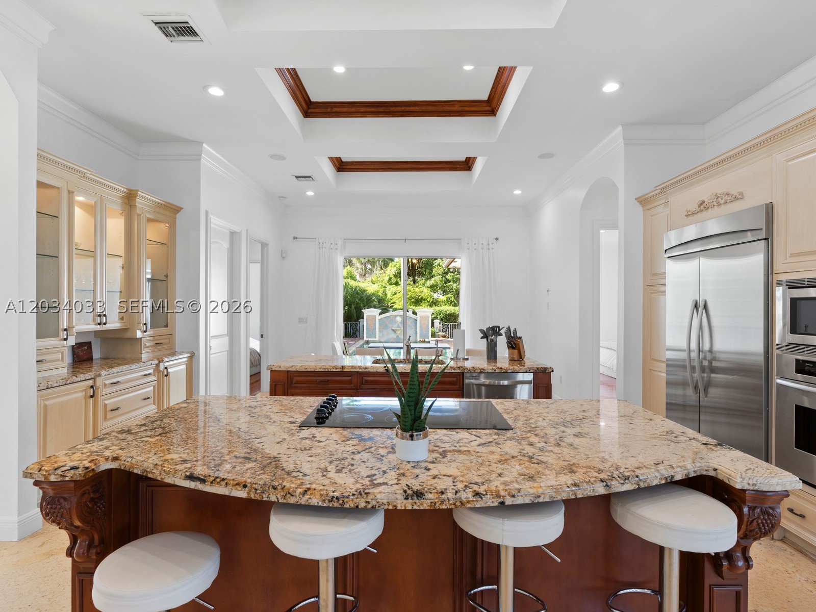HOLLYWOOD LAKES SECTION - Residential Lease