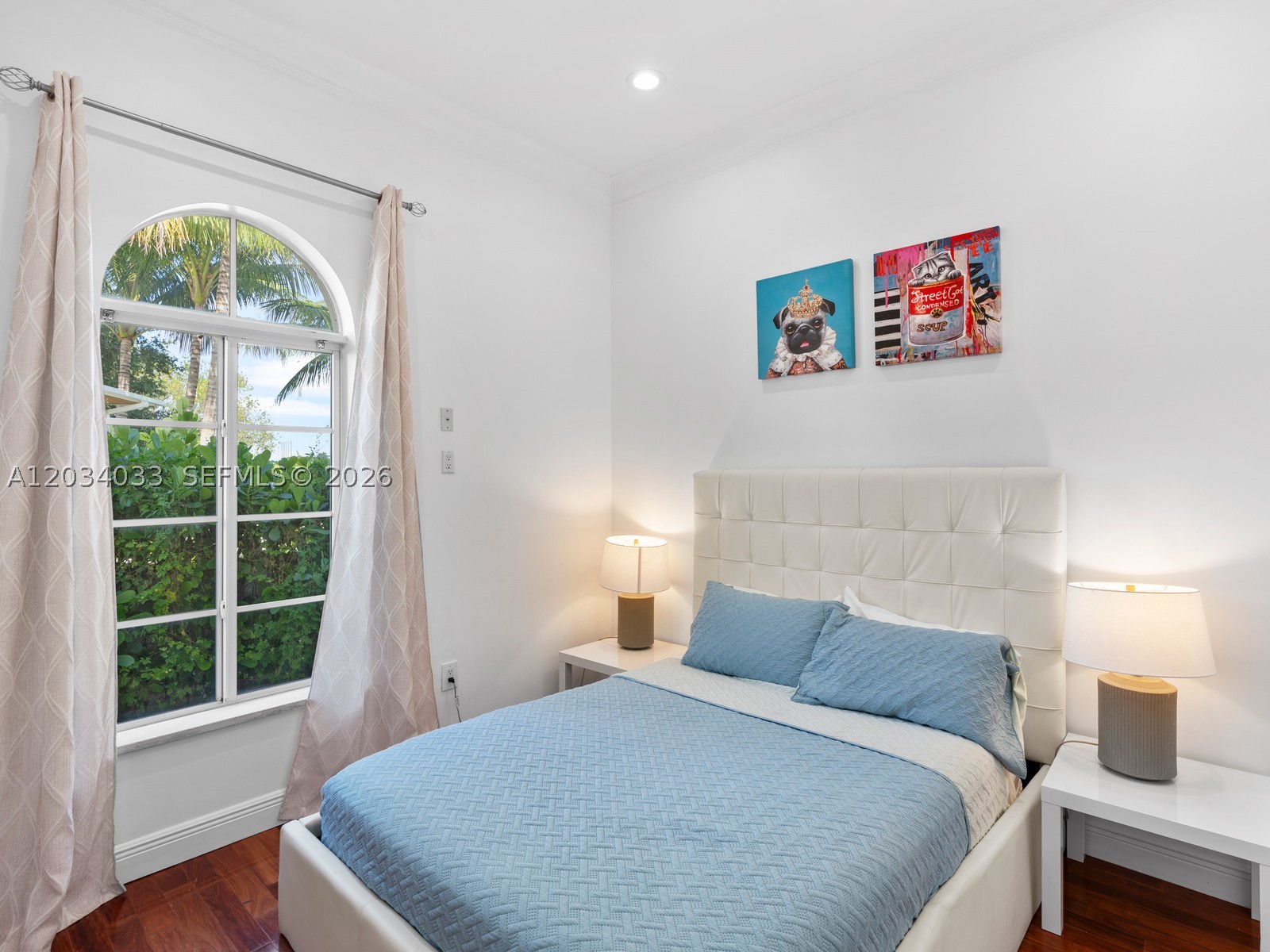 HOLLYWOOD LAKES SECTION - Residential Lease
