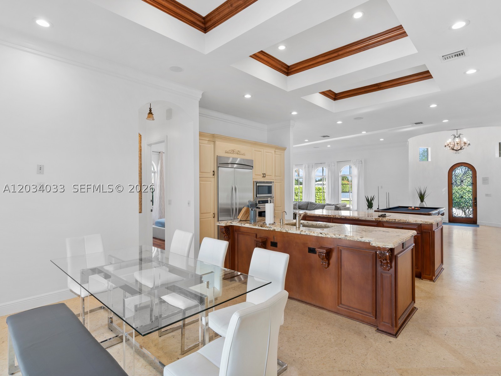 HOLLYWOOD LAKES SECTION - Residential Lease