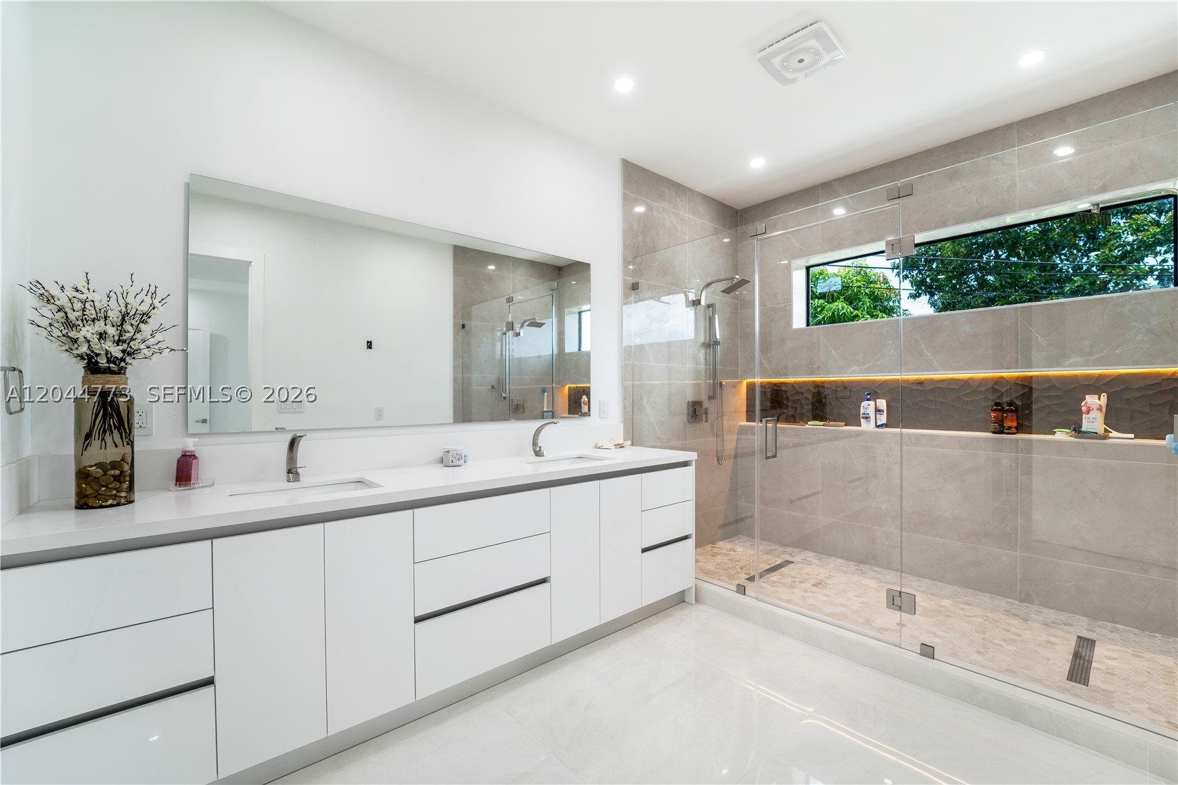 TOWN PARK HEIGHTS - Residential