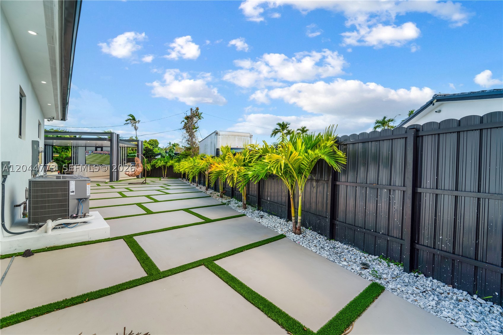 TOWN PARK HEIGHTS - Residential