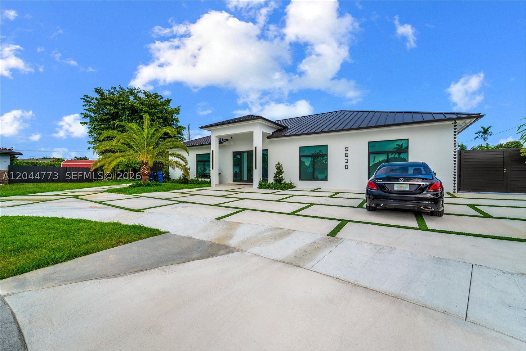 TOWN PARK HEIGHTS - Residential