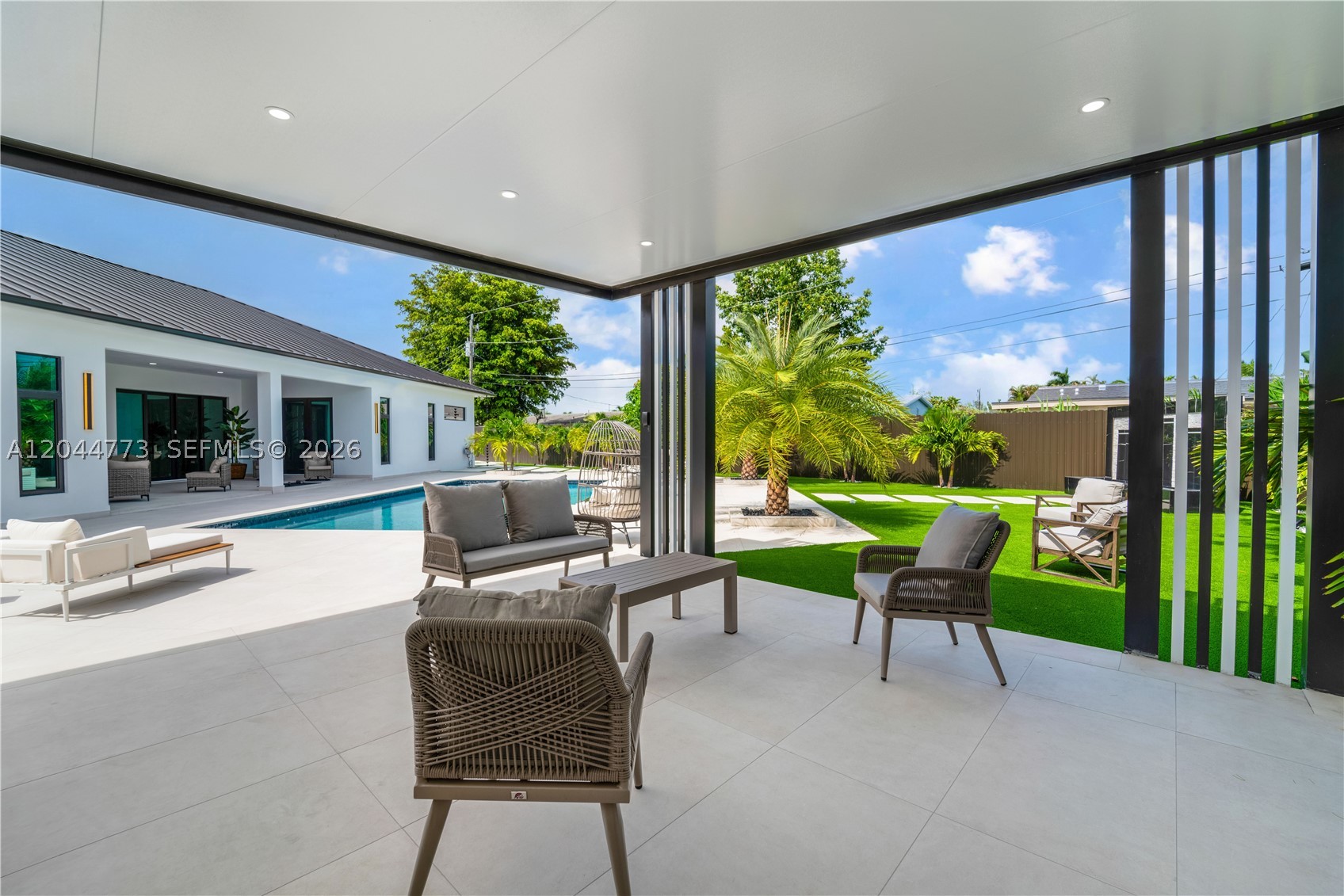 TOWN PARK HEIGHTS - Residential
