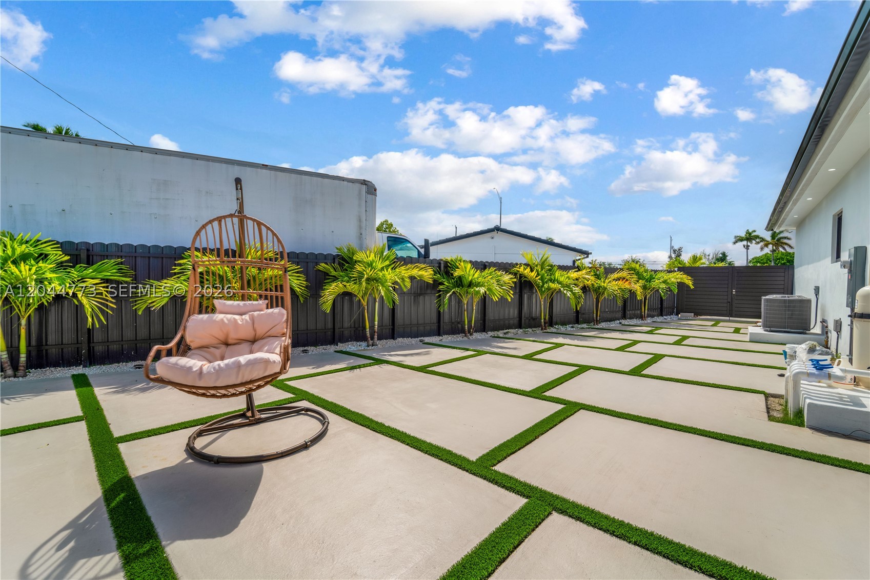 TOWN PARK HEIGHTS - Residential