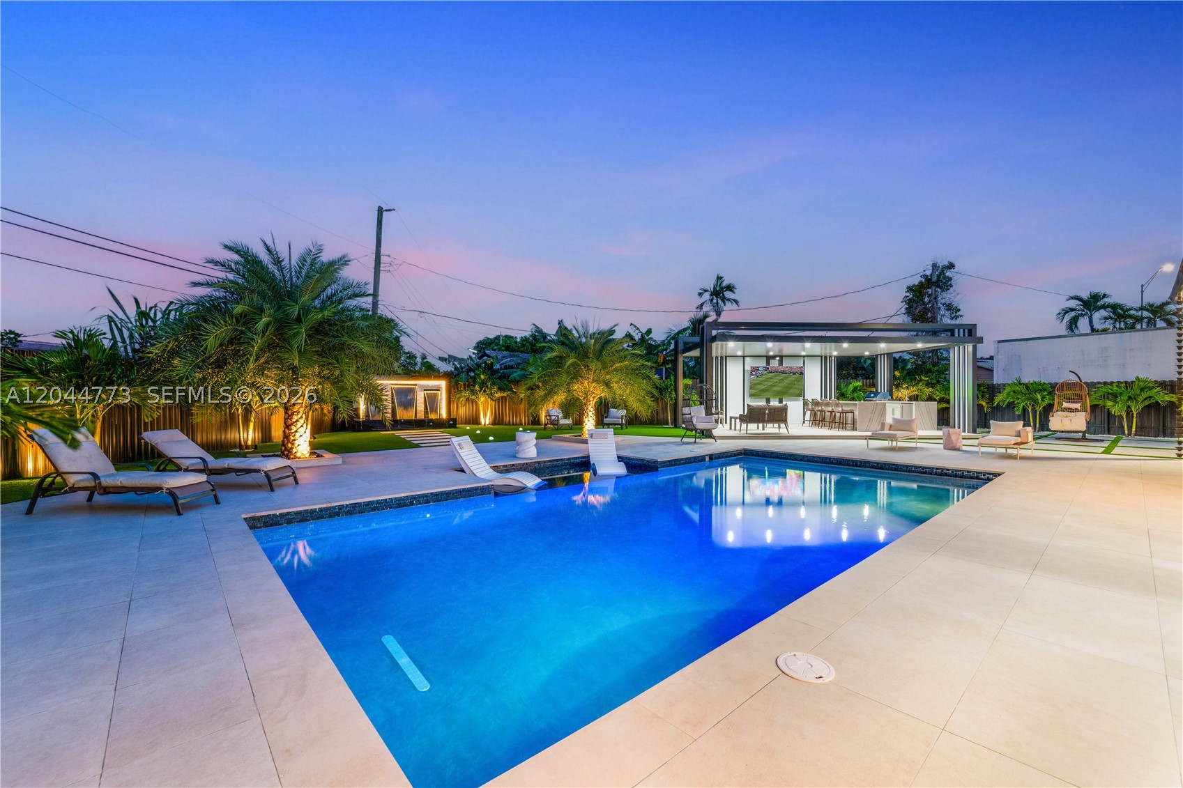 TOWN PARK HEIGHTS - Residential