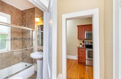 MENDOZA CONDO - Residential Lease