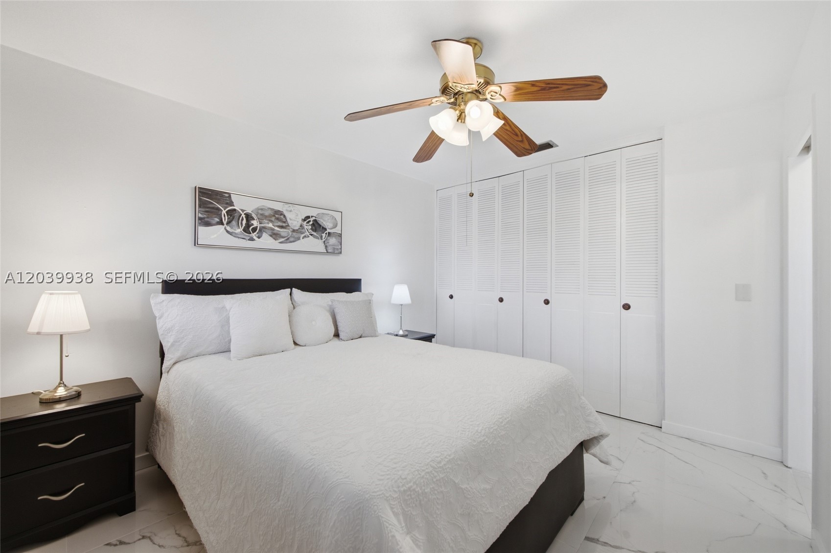 CRESTHAVEN VILLAS 14 COND - Residential