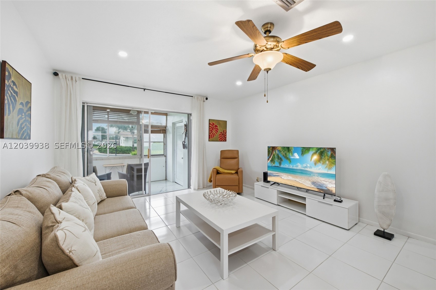 CRESTHAVEN VILLAS 14 COND - Residential