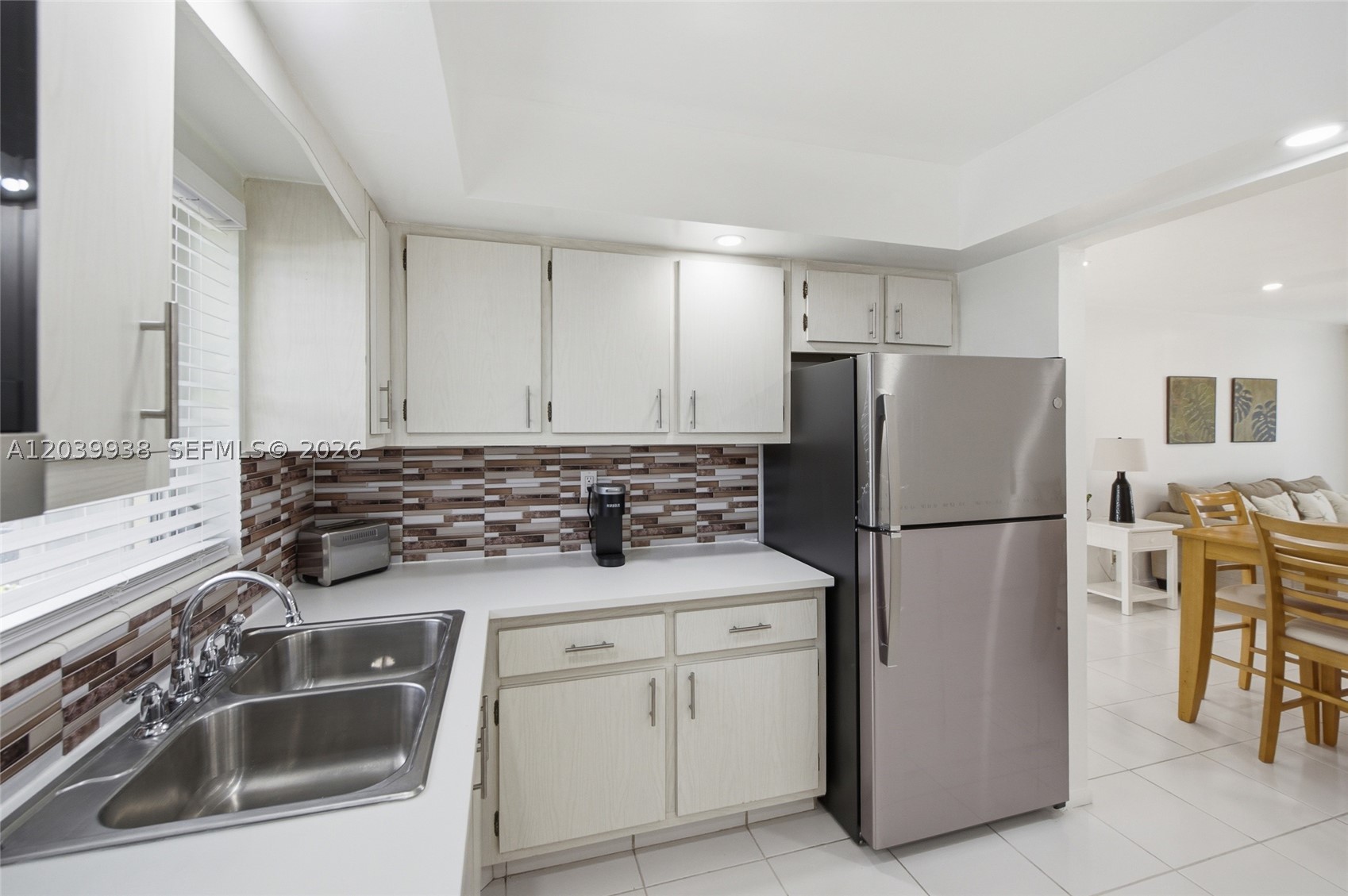 CRESTHAVEN VILLAS 14 COND - Residential