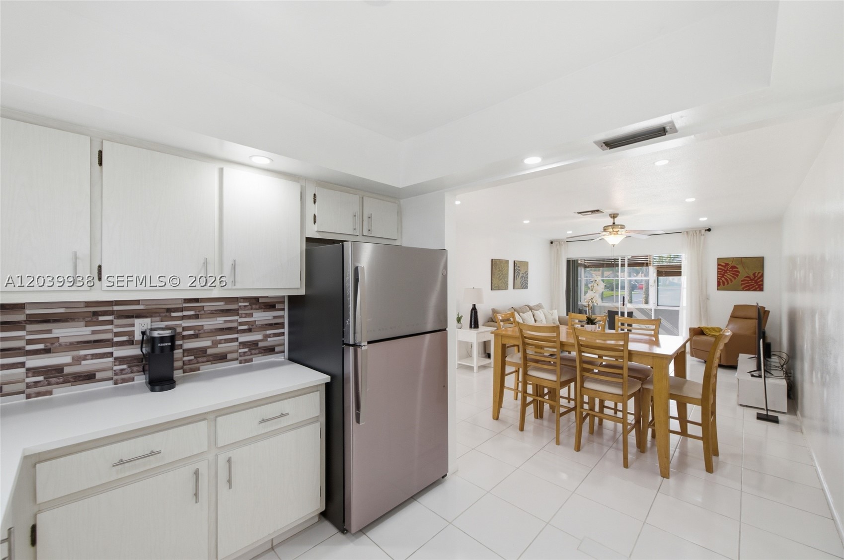 CRESTHAVEN VILLAS 14 COND - Residential