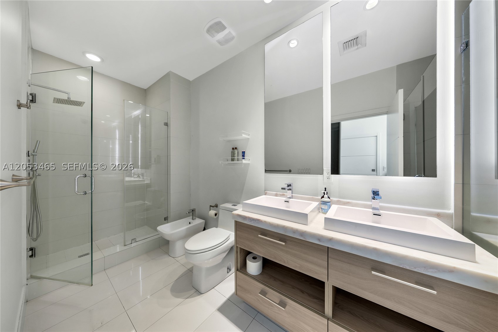 1300 S MIAMI AVENUE CONDO - Residential Lease