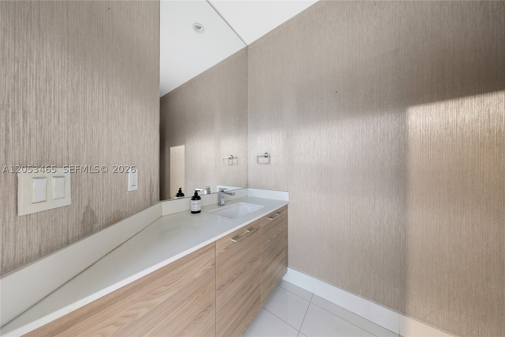 1300 S MIAMI AVENUE CONDO - Residential Lease