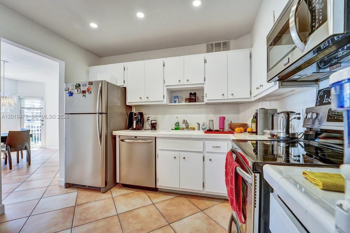 HEMISPHERES CONDO - Residential
