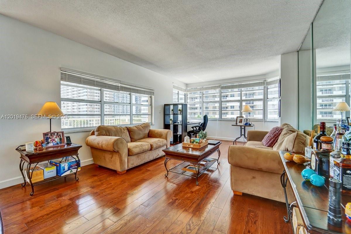 HEMISPHERES CONDO - Residential