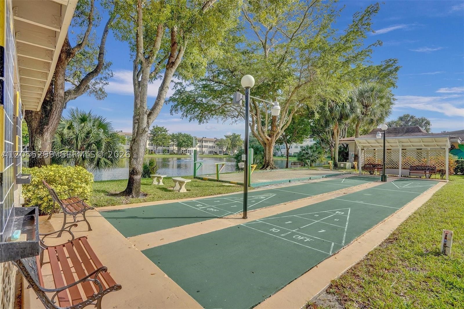 FICUS GARDENS CONDO - Residential Lease