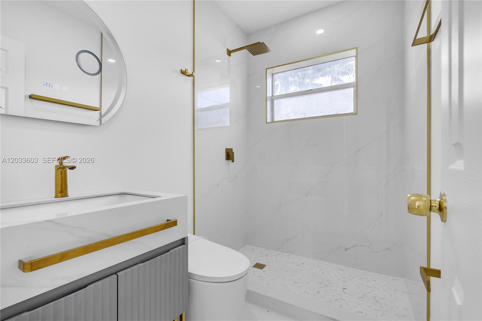 MCCLURE MANORS - Residential Income