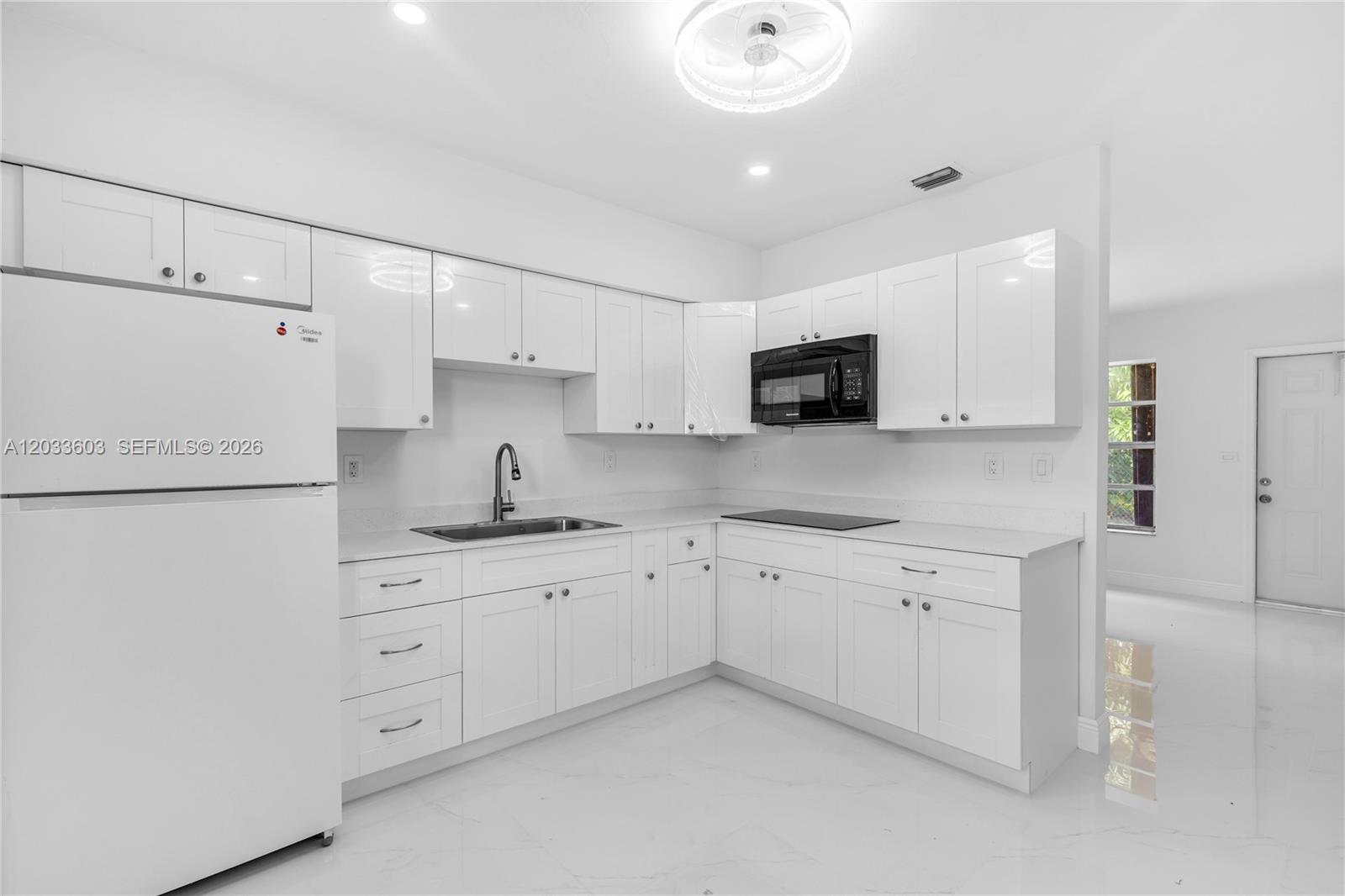 MCCLURE MANORS - Residential Income