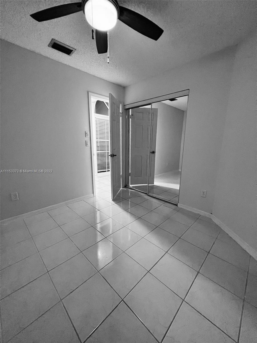 SHENANDOAH - Residential Lease