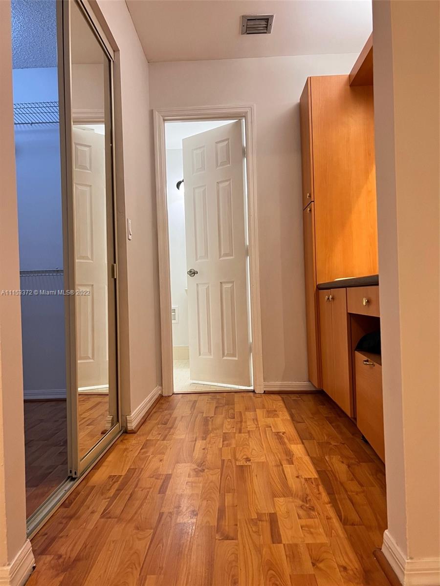 SHENANDOAH - Residential Lease