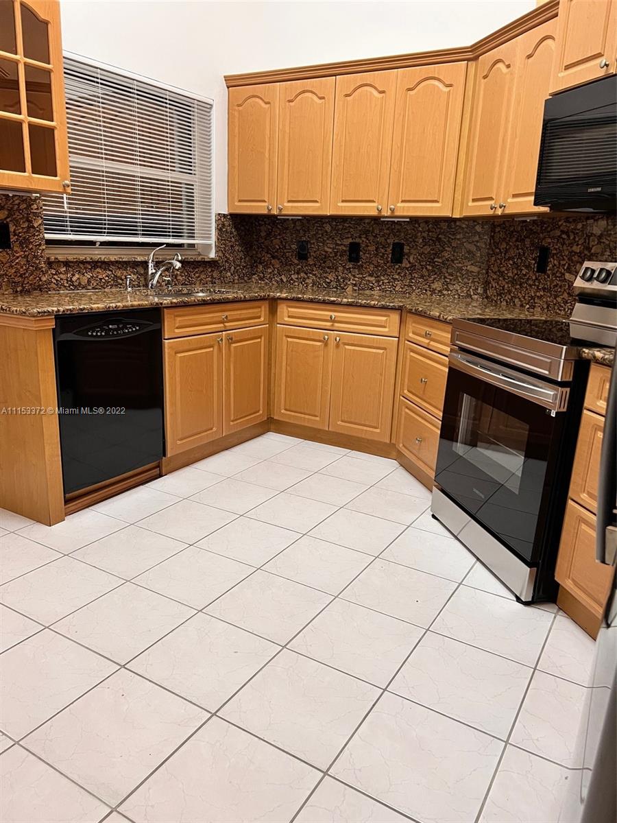 SHENANDOAH - Residential Lease